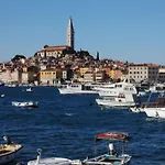 Luna By Interhome דירה