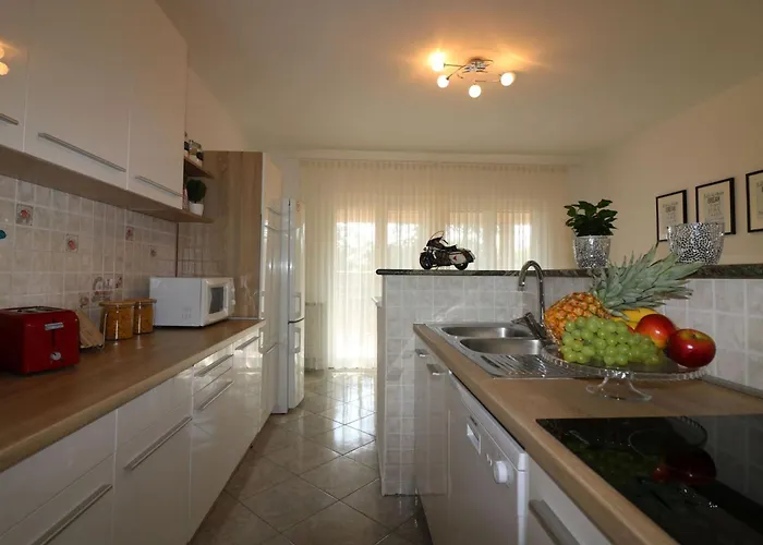 Luna By Interhome * ポレッチ