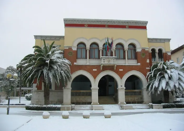 Luna By Interhome Апартаменты Пореч